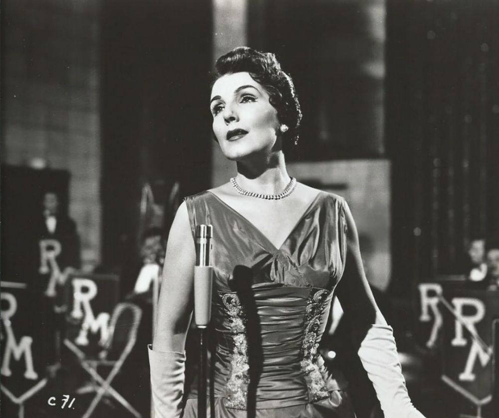 kepala suster carita de angel berbagai sumber