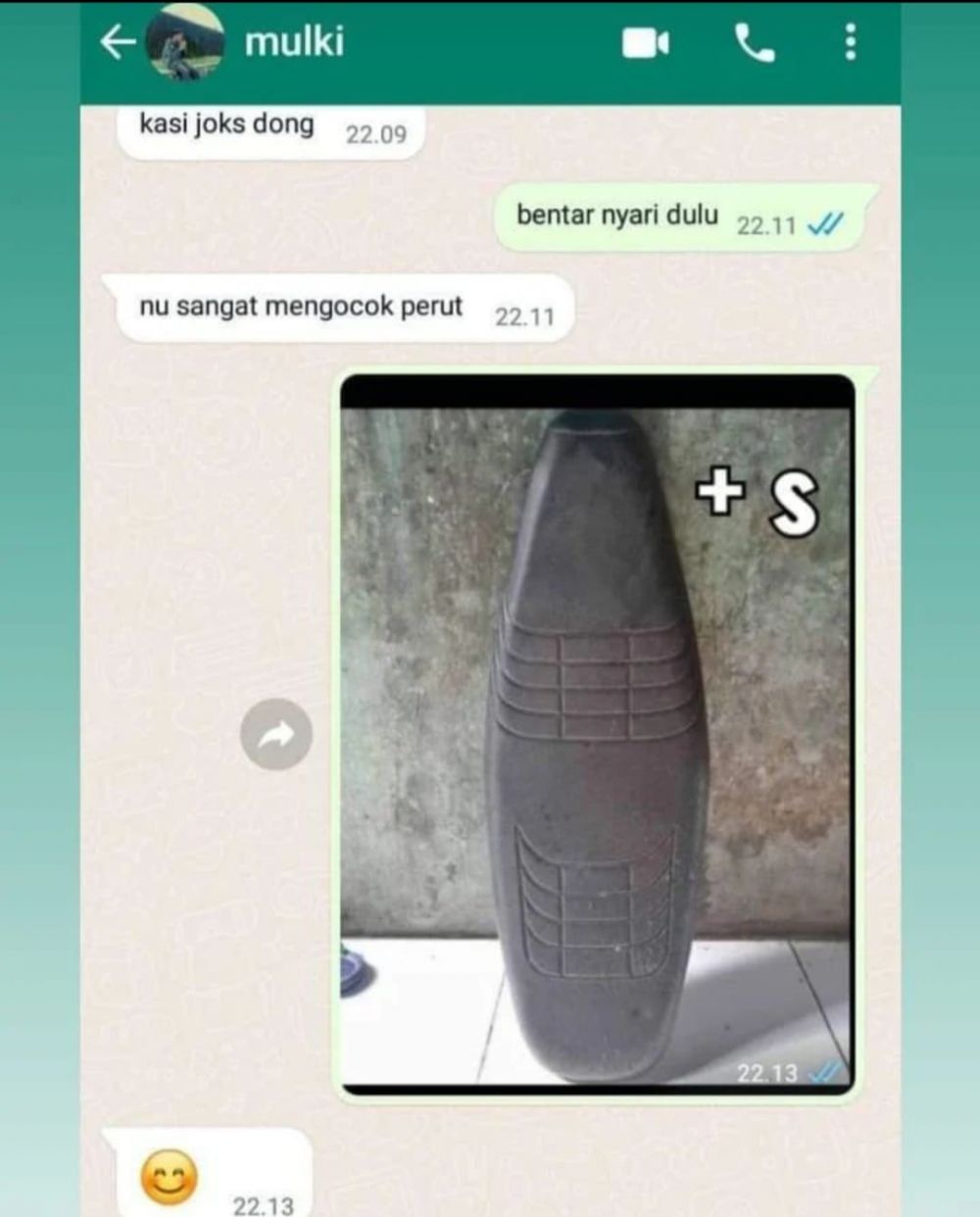Chat lucu pasangan bercanda ini ujungnya susah ditebak © berbagai sumber Chat lucu pasangan bercanda ini ujungnya susah ditebak © berbagai sumber