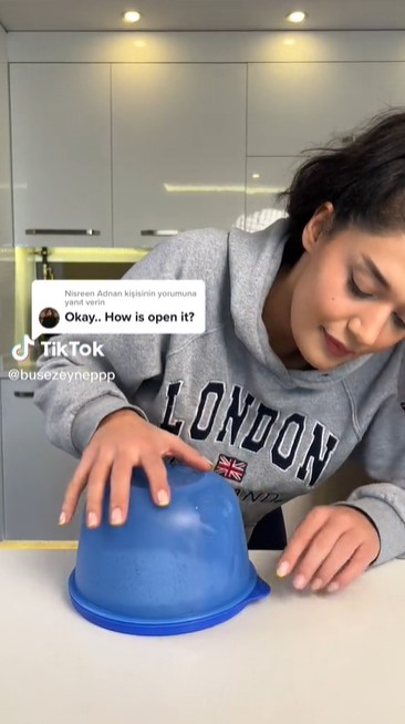 Tak bikin emak-emak senewen, wanita ini tunjukkan fungsi lain toples sejuta umat ibu-ibu Indonesia