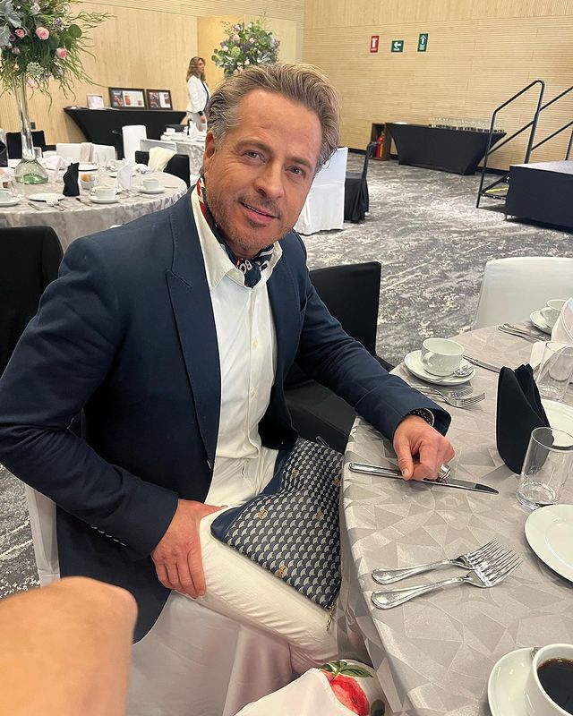 Alex suami kedua Rosalinda © Instagram Alex suami kedua Rosalinda © Instagram