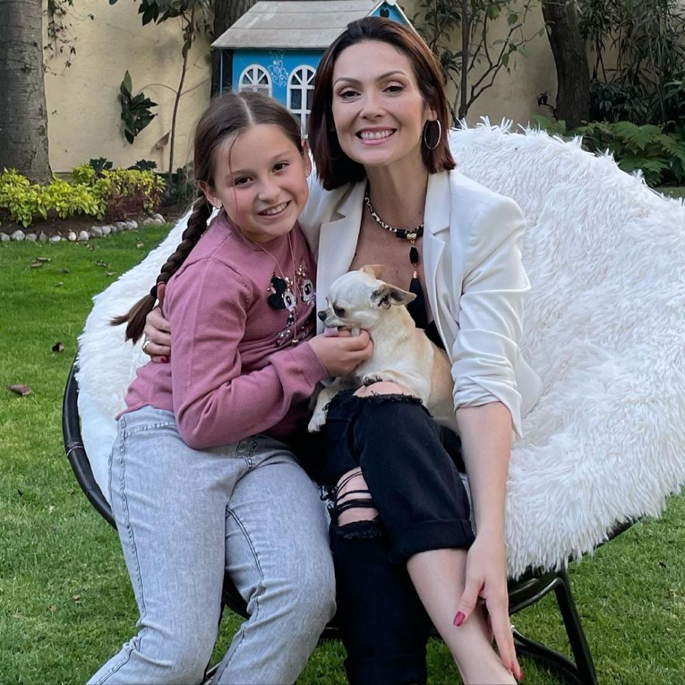 potret sepupu rosalinda bareng buah hatinya © berbagai sumber potret sepupu rosalinda bareng buah hatinya © berbagai sumber