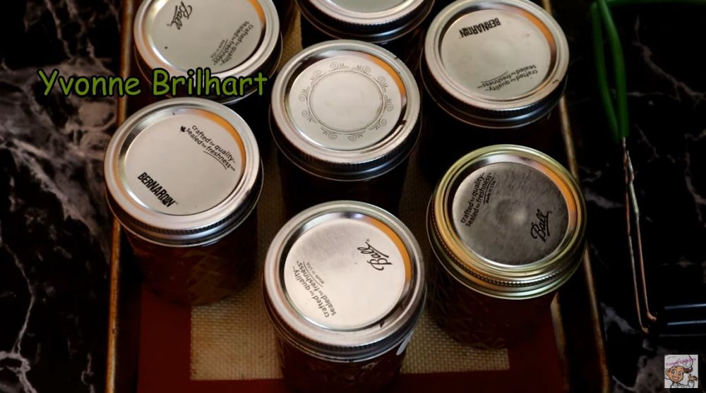 Trik mengawetkan sambal ini bikin tak mudah basi hingga berbulan-bulan tanpa freezer