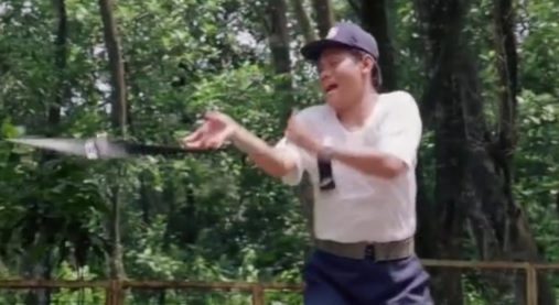 adegan kocak dono, kasino, indro latihan jadi satpam © berbagai sumber