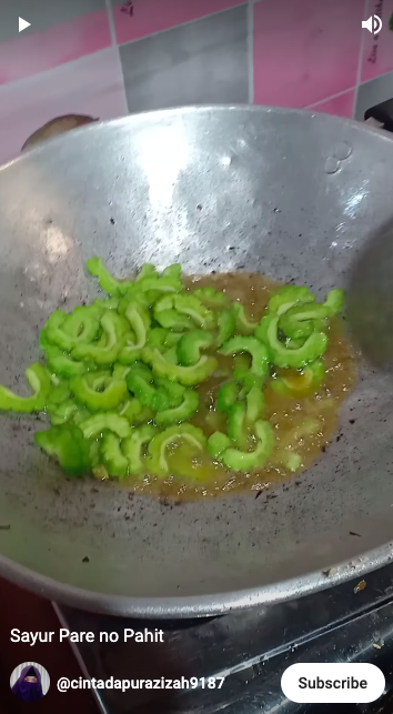 Tanpa perlu direbus dan diremas garam, ini trik masak tumisan pare yang enak dan antipahit