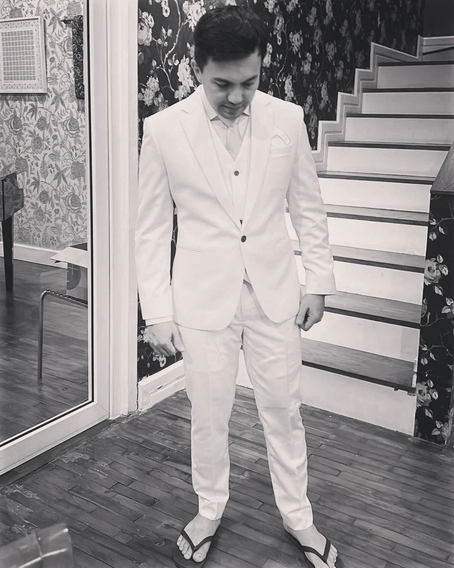 sahrul gunawan fitting baju © instagram sahrul gunawan fitting baju © instagram