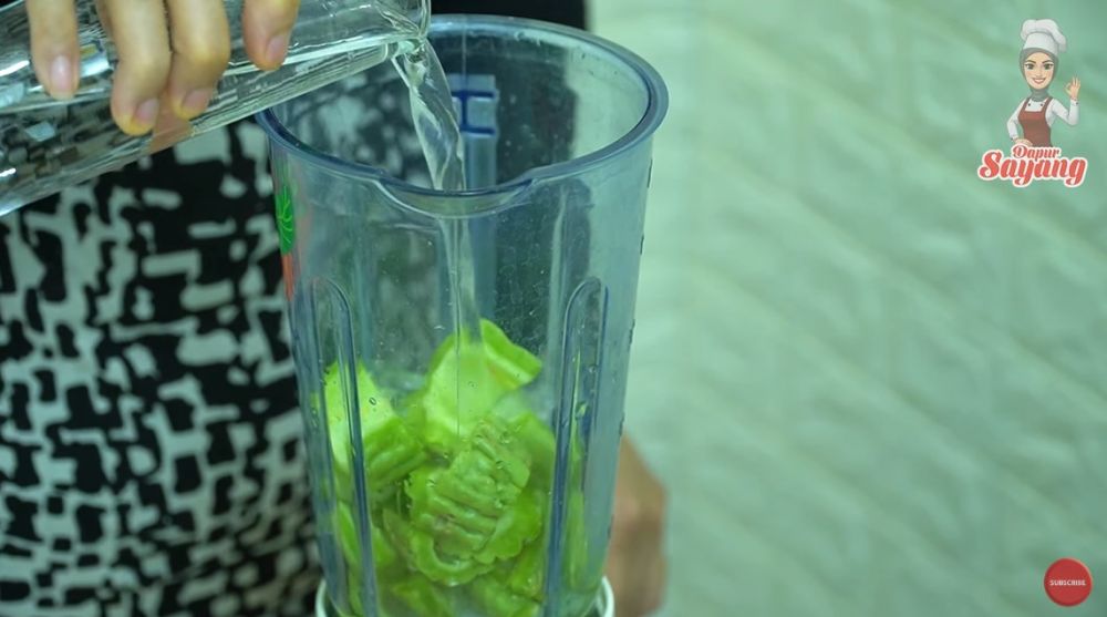 Tanpa tambahan bahan apa pun, begini trik bikin jus pare supaya tak pahit