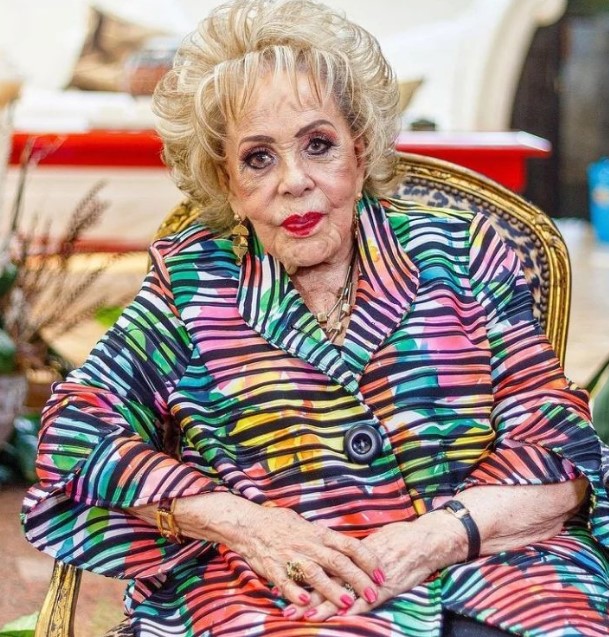 transformasi Pendeta Lucia © Instagram transformasi Pendeta Lucia © Instagram