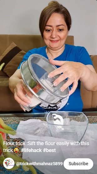 Tak banyak yang tahu, ini trik unik ayak tepung supaya tidak berserakan dan menggumpal