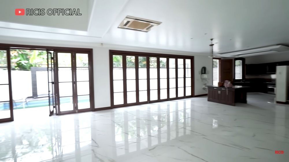 potret hunian baru ria ricis dan teuku ryan © berbagai sumber