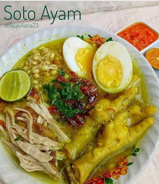 13 Resep soto ayam tanpa santan, enak, segar, dan bumbunya nendang