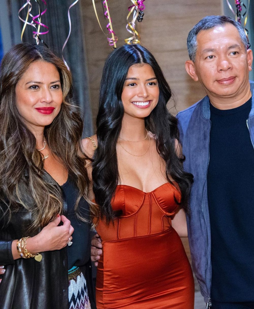 potret bintang iklan wafer bareng sang buah hati © berbagai sumber