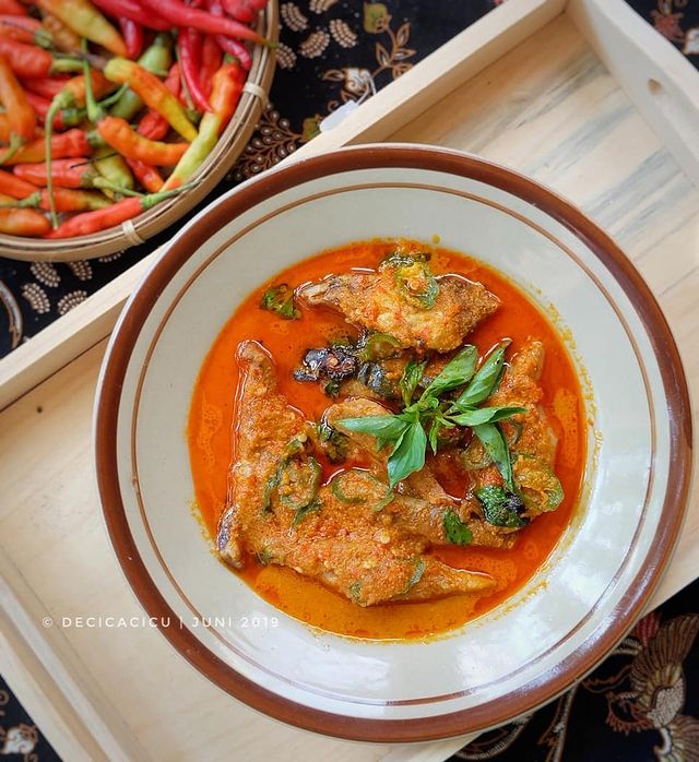 13 Resep olahan ikan pari tanpa santan enak, bumbunya nendang, dan bikin ketagihan