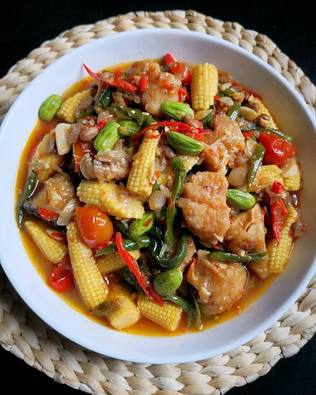 13 Resep olahan ikan pari tanpa santan enak, bumbunya nendang, dan bikin ketagihan