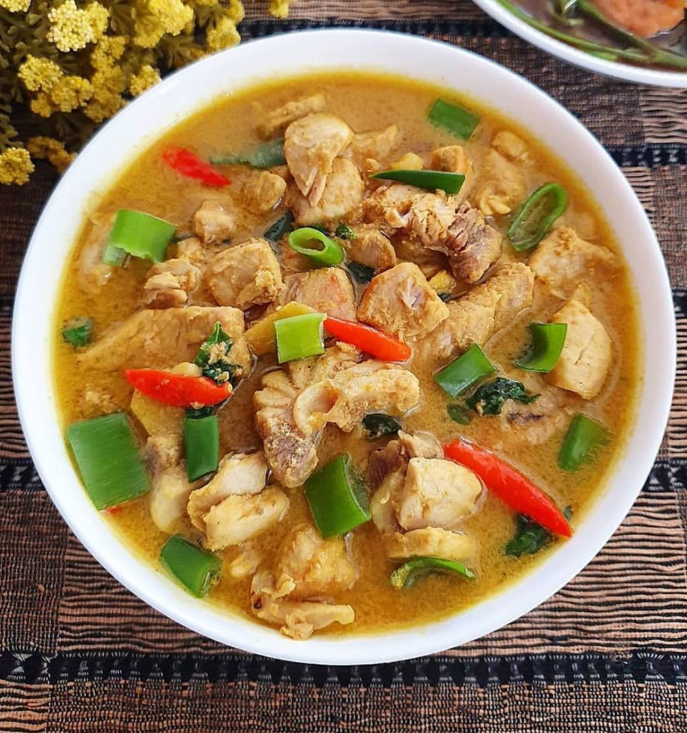 11 Resep ikan tuna kuah santan, gurih, lezat, dan menggugah selera