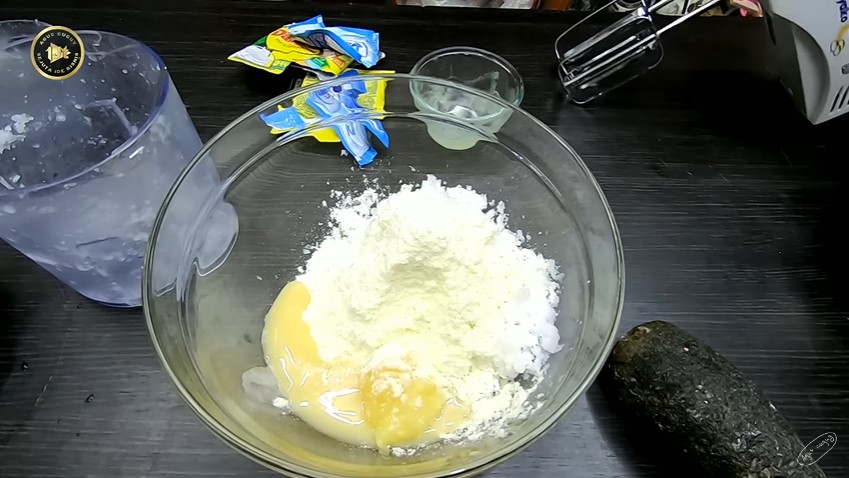 Lembut dan enak, ini 7 cara bikin es krim rumahan mirip Mixue dari 4 bahan sederhana