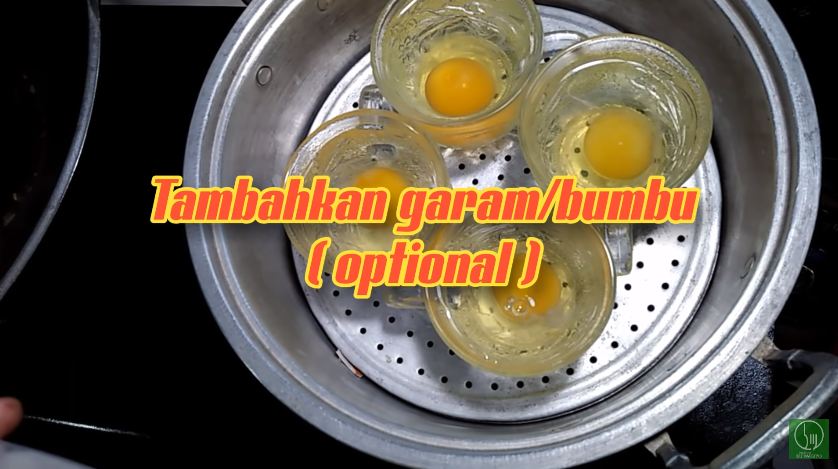 Bukan pakai cetakan khusus, ini trik mudah bikin telur rebus ala hotel yang lembut, gurih, dan cantik