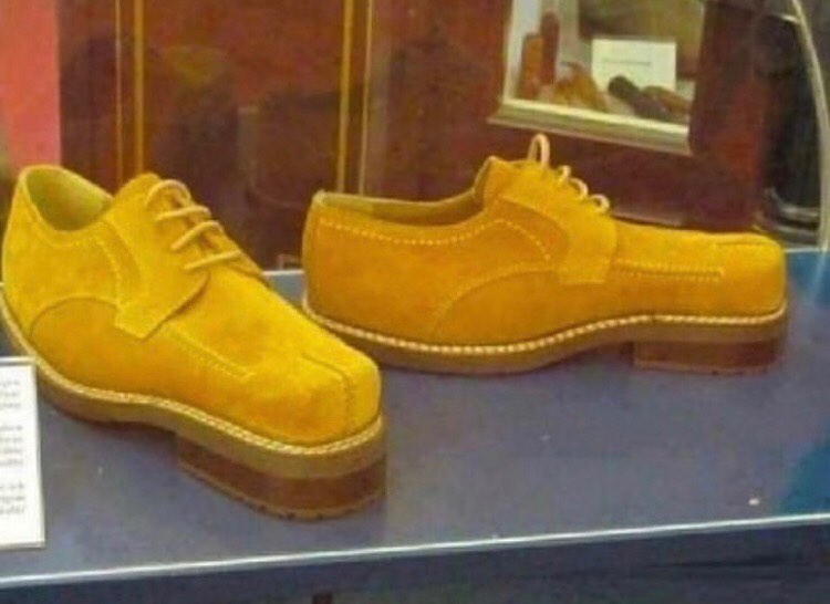 desain sepatu cowok nyeleneh © berbagai sumber