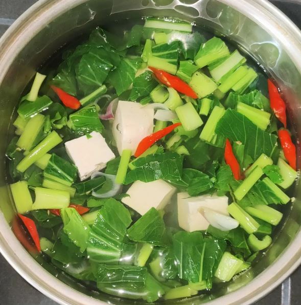 11 Resep olahan sawi hijau masak kuah, sehat, lezat, dan mudah dibuat