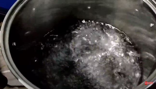 Cukup menggunakan 1 bahan dapur, ini cara menghilangkan bau pesing dan rasa pahit pada rebung