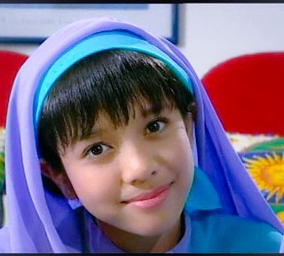 transformasi gadis foto bareng nike ardilla © instagram