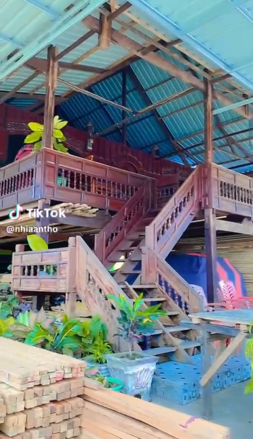 rumah luar sulit dalam elit © TikTok