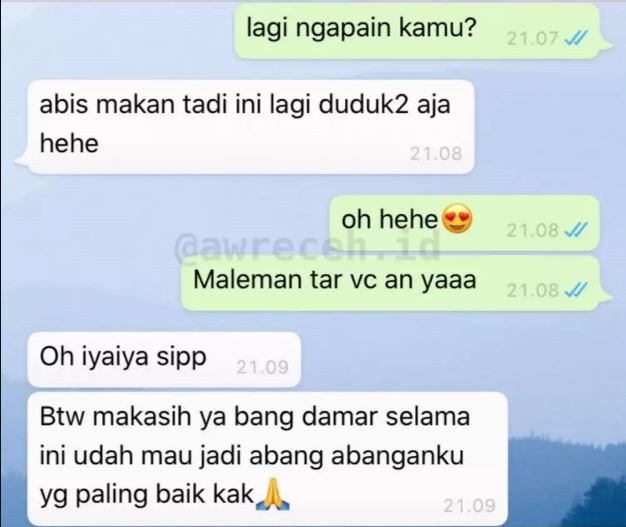 chat lucu orang kelewat bucin Berbagai sumber chat lucu orang kelewat bucin Berbagai sumber