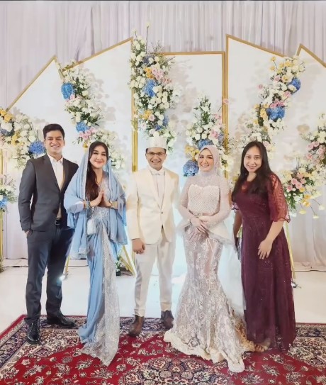 gaya seleb di pernikahan Sahrul Gunawan © berbagai sumber