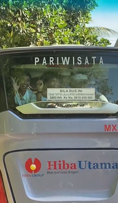 Momen kocak pelajar tukeran nomer HP TikTok