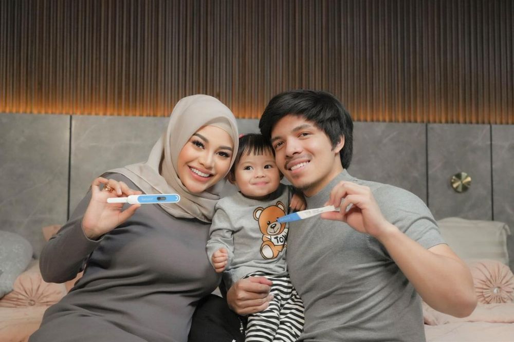 Teka-teki terjawab, intip 7 momen Aurel Hermansyah dan Atta Halilintar umumkan kehamilan anak kedua