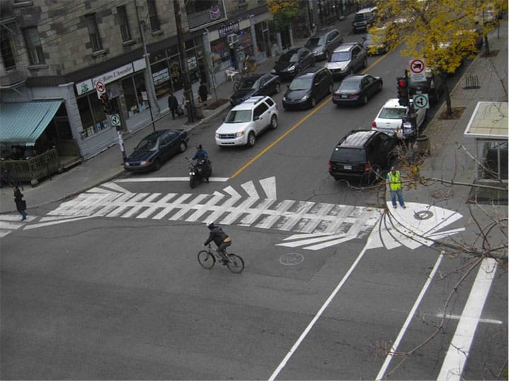 zebra cross nyeleneh © Berbagai sumber zebra cross nyeleneh © Berbagai sumber