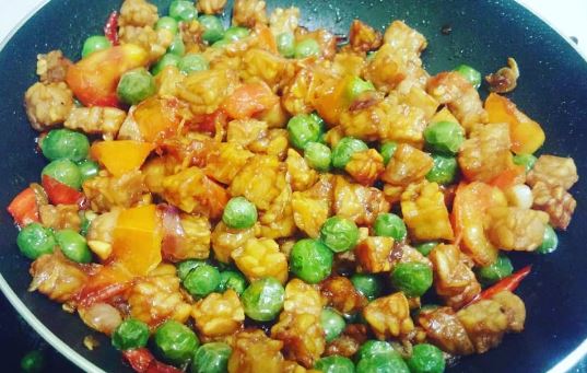 13 Resep tumis tempe pedas, sederhana, lezat, dan bikin lidah bergoyang