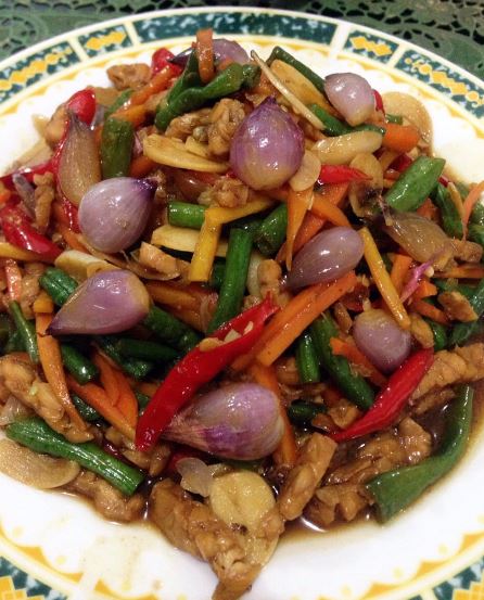 13 Resep tumis tempe pedas, sederhana, lezat, dan bikin lidah bergoyang