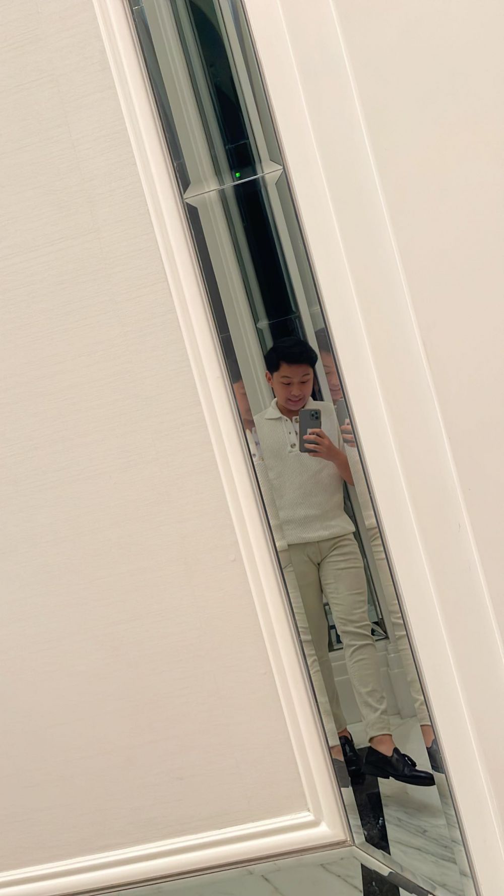 gaya seleb di lamaran rizky dan mahalini © Instagram gaya seleb di lamaran rizky dan mahalini © Instagram