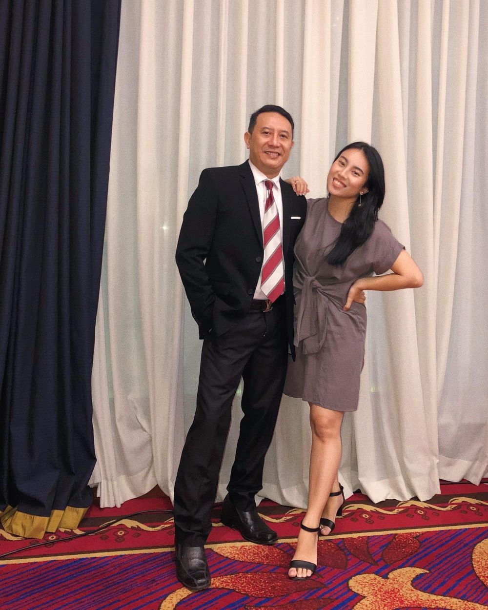 Presenter Kuis Famili 100 © Instagram Presenter Kuis Famili 100 © Instagram