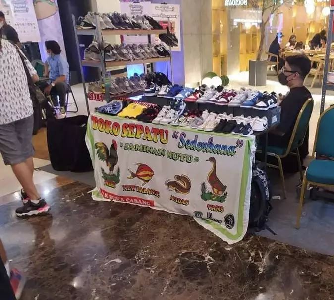 potret kocak lapak pedagang Berbagai sumber