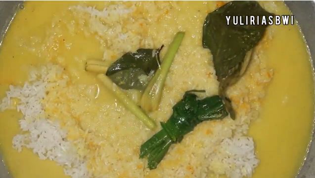 Bukan ditambah mentega, ini trik bikin nasi kuning agar makin mengilap dan tidak mudah basi