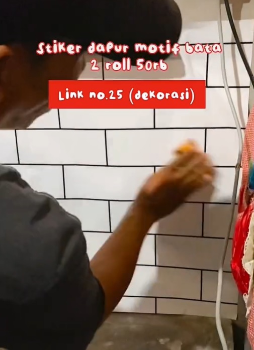 makeover dapur lusuh jadi estetik cuma modal Rp 200 ribu © berbagai sumber