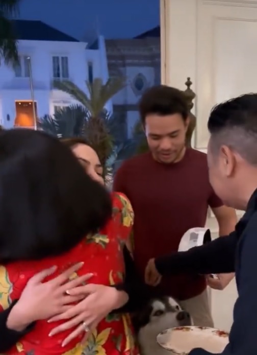 momen jessica mila dapat sambutan hangat dari keluarga yakup hasibuan © berbagai sumber