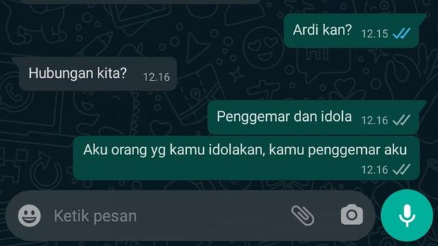 chat lucu minta kepastian dalam hubungan © berbagai sumber