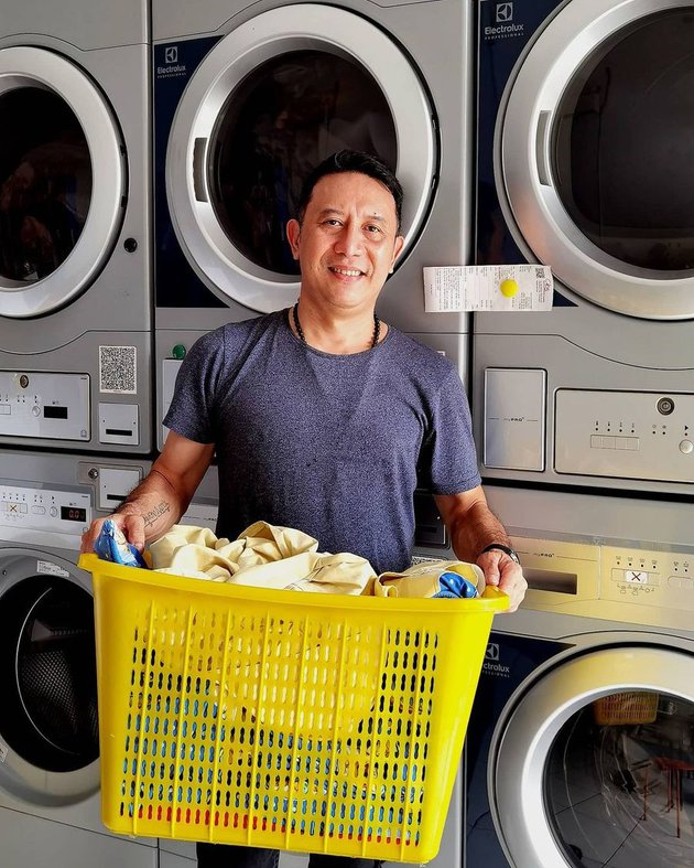 Host acara 90-an Family 100 kini banting stir jadi politisi © 2023 brilio.net