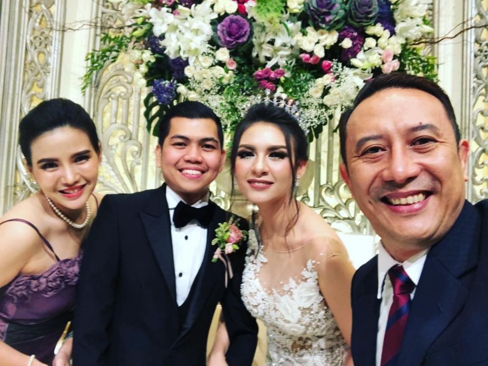 Host acara 90-an Family 100 kini banting stir jadi politisi © 2023 brilio.net