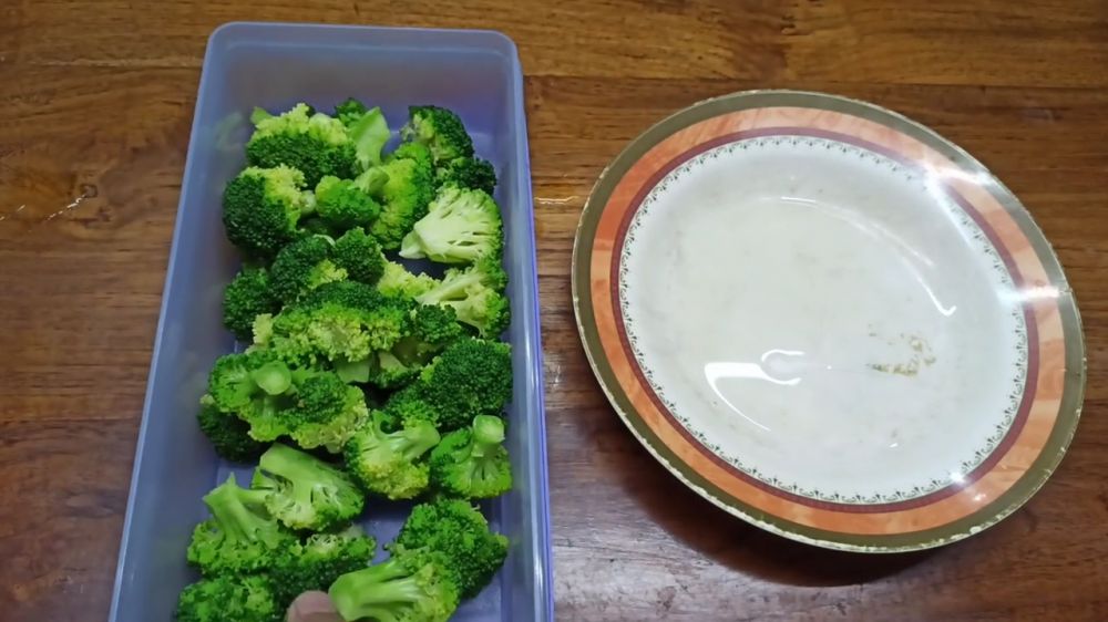 Tanpa direndam air, ini cara simpan brokoli agar tetap segar, renyah, dan tidak cepat busuk