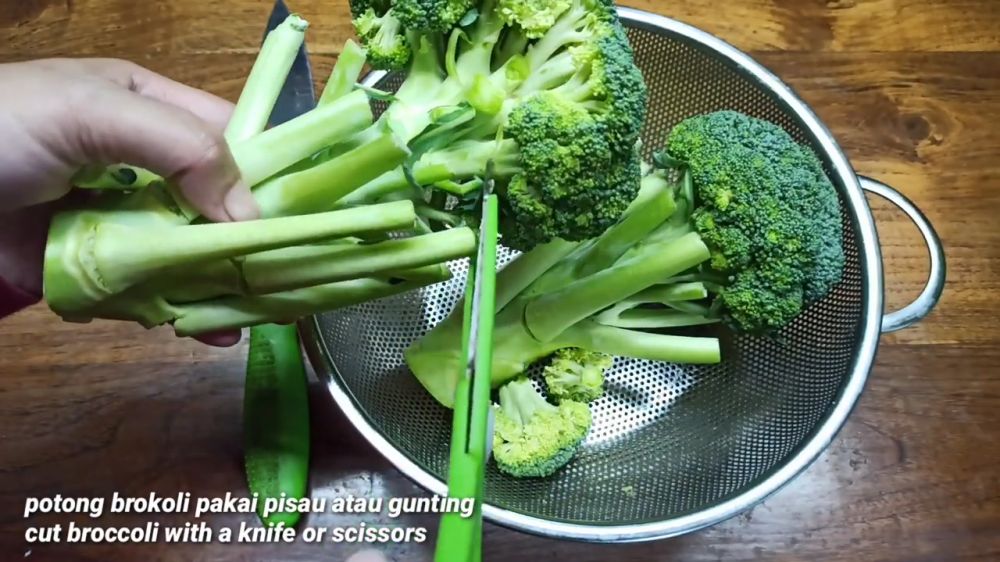 Tanpa direndam air, ini cara simpan brokoli agar tetap segar, renyah, dan tidak cepat busuk