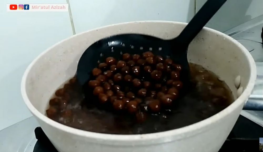 Trik merebus boba supaya tidak menggumpal dan makin kenyal tahan lama