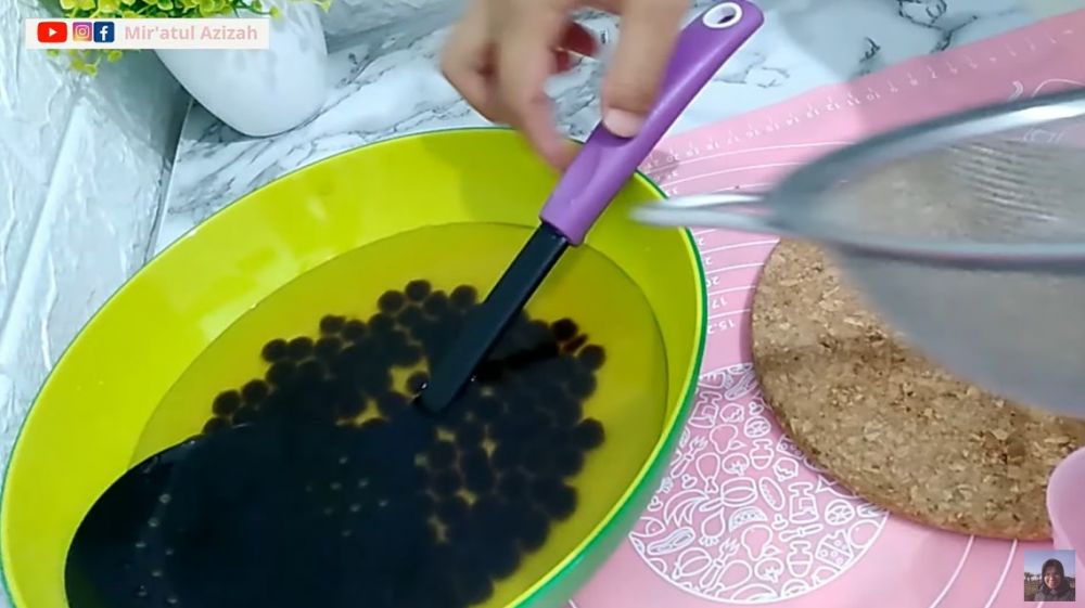 Trik merebus boba supaya tidak menggumpal dan makin kenyal tahan lama