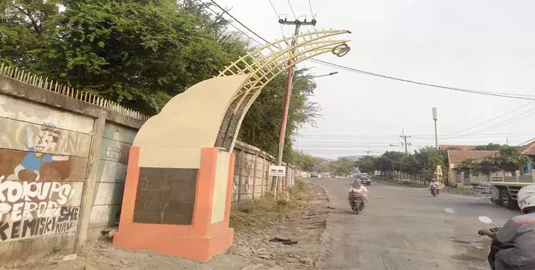 potret kocak gapura Berbagai sumber potret kocak gapura Berbagai sumber