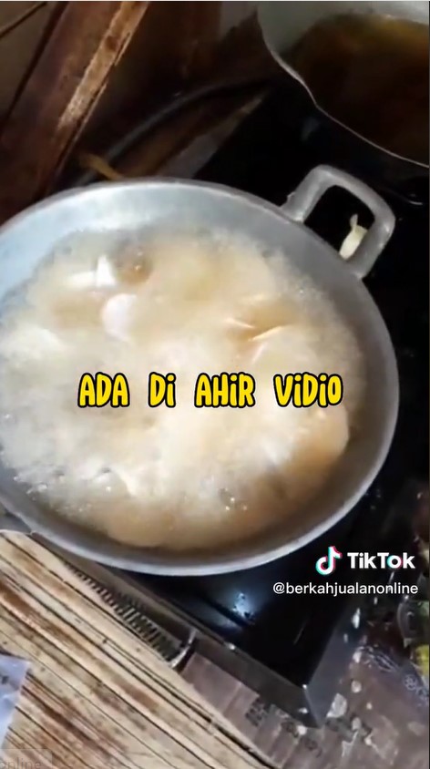 Trik menggoreng keripik singkong agar makin renyah dan tak lengket, cukup tambah 2 bahan