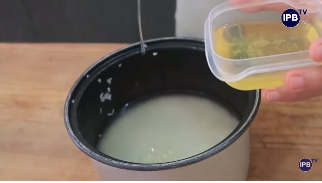 Trik menanak nasi rendah kadar gula, cuma pakai 1 bahan dapur