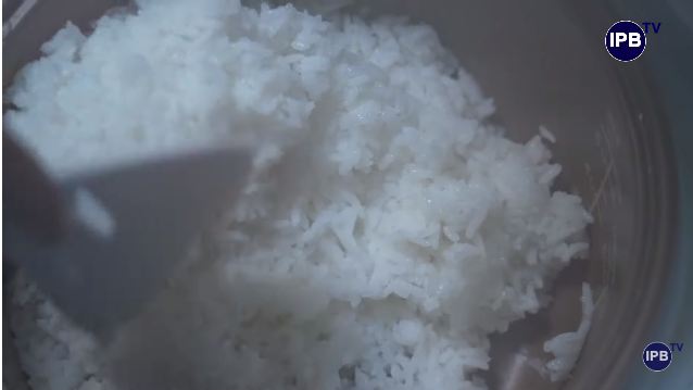 Trik menanak nasi rendah kadar gula, cuma pakai 1 bahan dapur