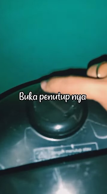 Trik mengatasi rice cooker yang airnya luber saat dipakai menanak nasi, praktis pakai 1 alat